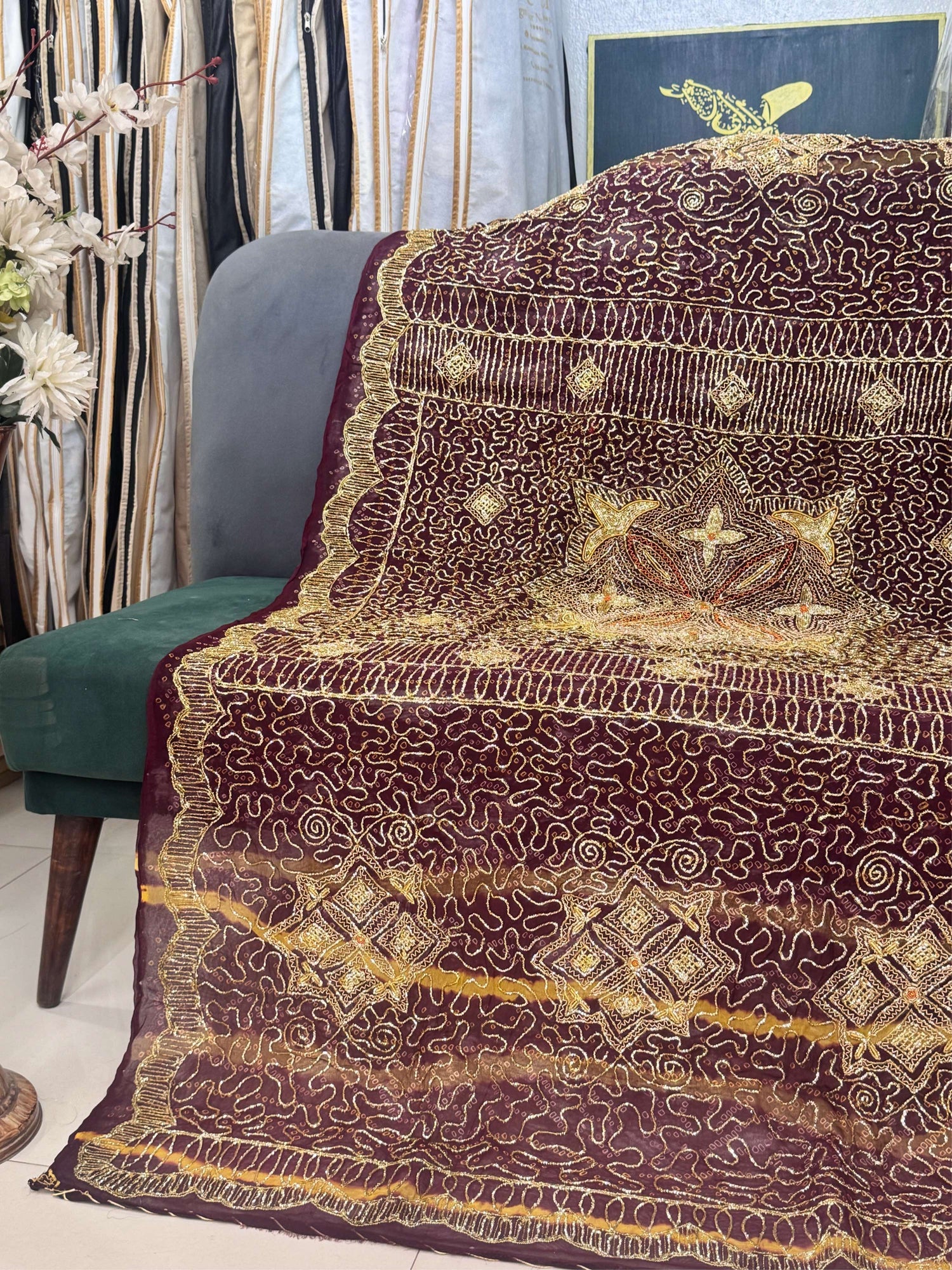 Traditional Khombi & Mukesh Dupattas