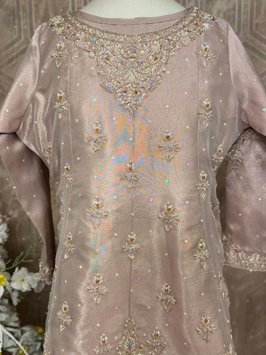 Rose Majesty – A Rose Goold Bridesmaid Dress