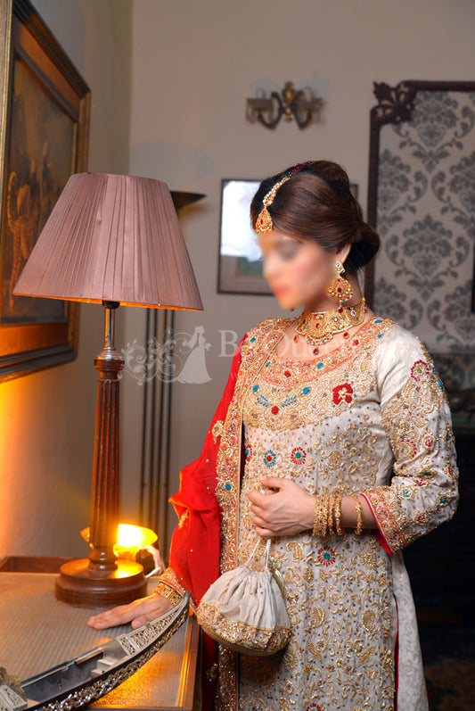 Brides Mirror